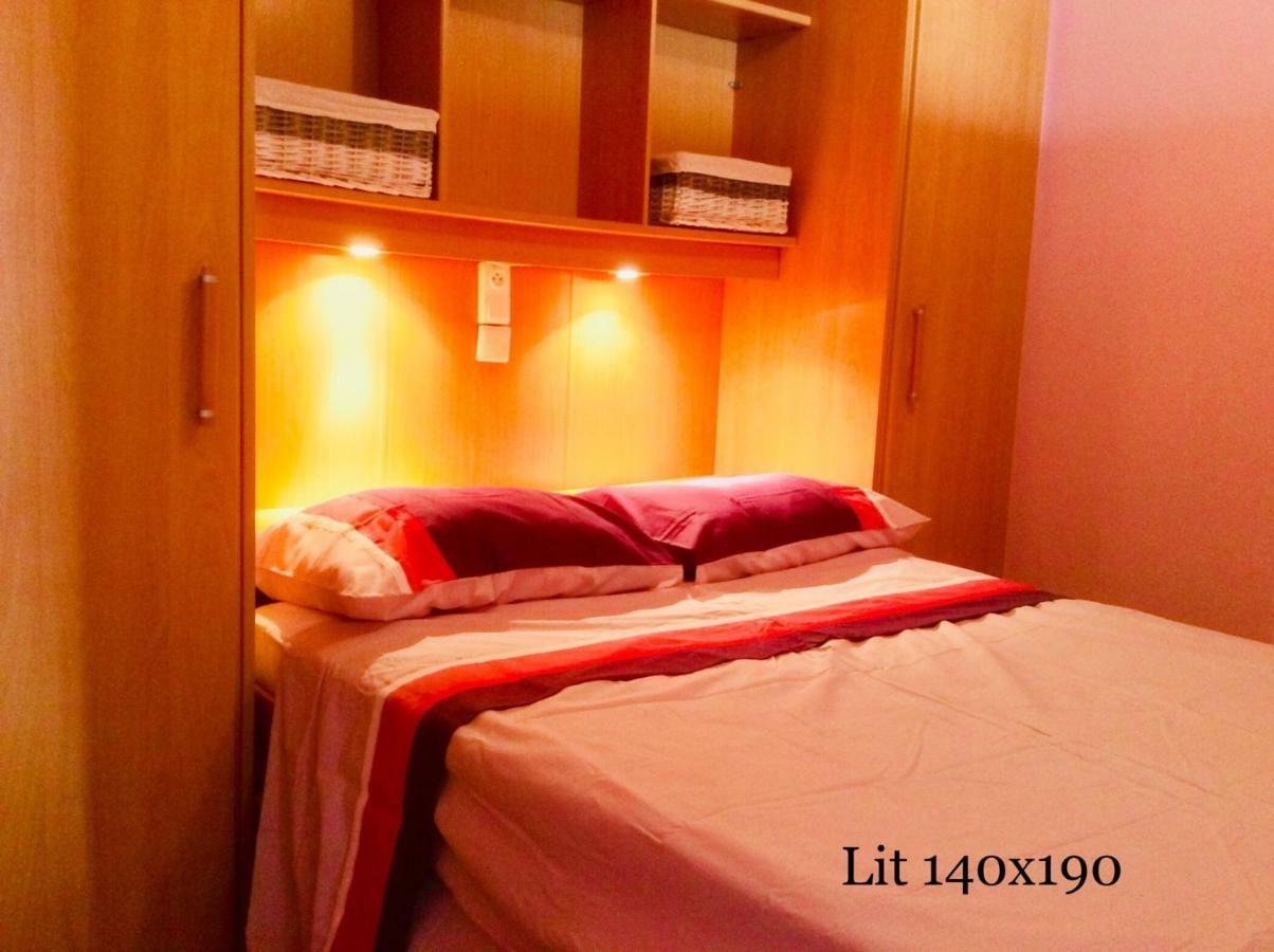 Le Zephyr, Superbe Appartement A La Corniche Avec Parking Сет Екстериор снимка